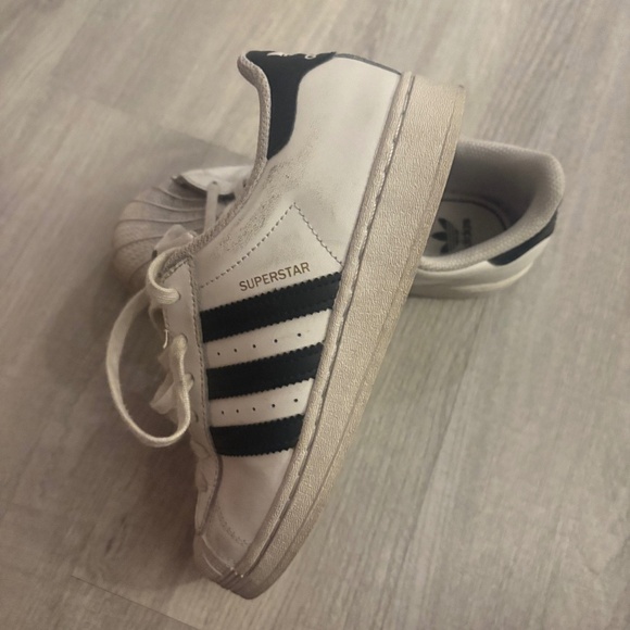 Adidas Kids Superstar Sneakers - Picture 1 of 2